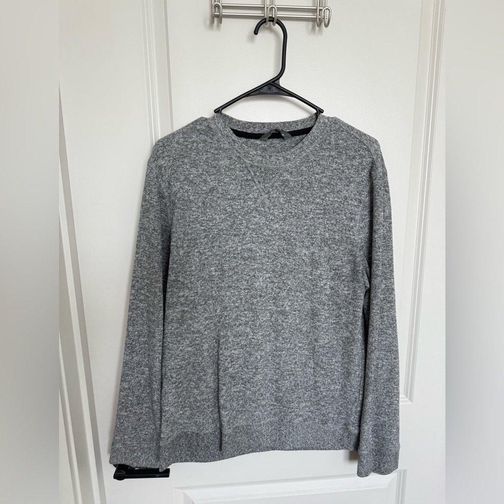 Gray Crewneck Thermal